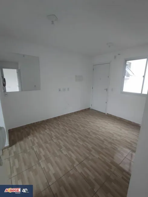 Foto 1 de Apartamento com 2 Quartos à venda, 38m² em Jardim Albertina, Guarulhos