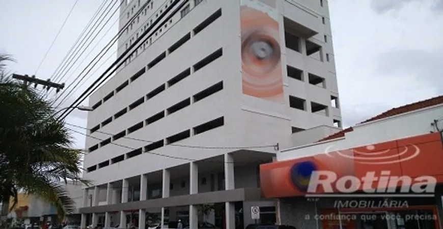 Foto 1 de Sala Comercial para alugar, 23m² em Osvaldo Rezende, Uberlândia