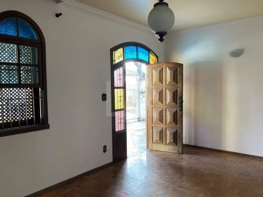 Foto 1 de Casa com 4 Quartos à venda, 416m² em Santa Rosa, Belo Horizonte