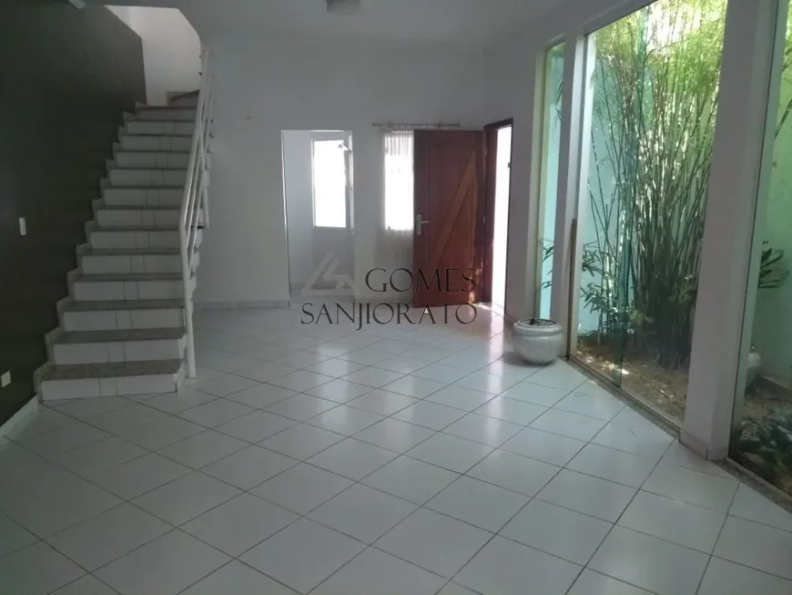 Foto 1 de Casa com 3 Quartos à venda, 241m² em Jardim Bela Vista, Santo André