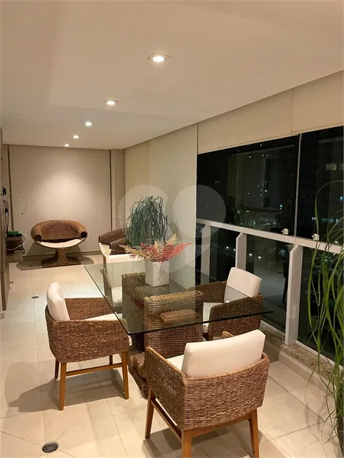 Foto 1 de Apartamento com 4 Quartos à venda, 183m² em Parque Residencial Aquarius, São José dos Campos