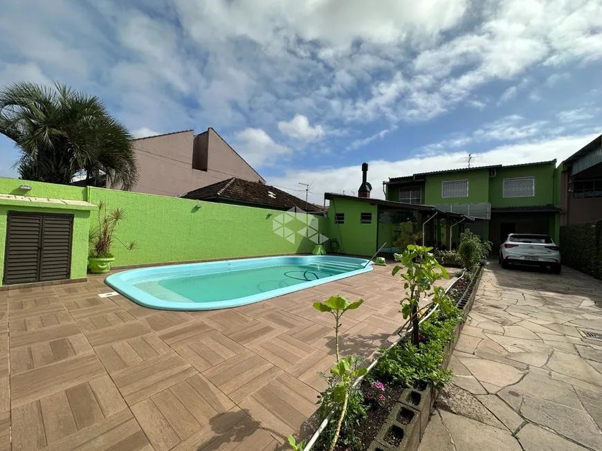 Foto 1 de Casa com 3 Quartos à venda, 196m² em São Luís, Canoas