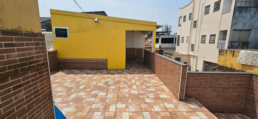 Foto 1 de Casa com 2 Quartos à venda, 150m² em Jardim América, Rio de Janeiro