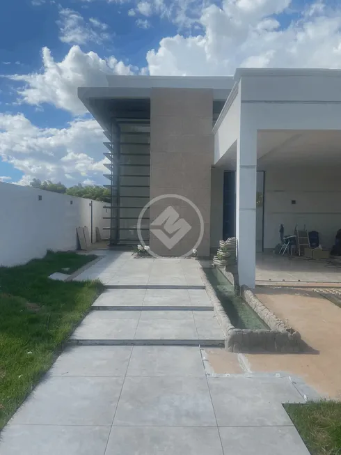 Foto 1 de Casa de Condomínio com 3 Quartos à venda, 250m² em , Abadia de Goiás