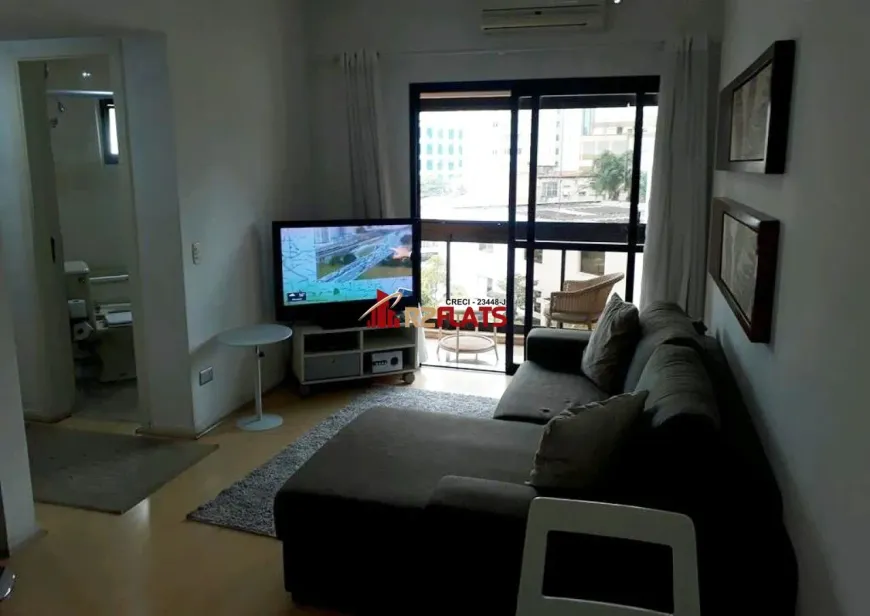 Foto 1 de Flat com 1 Quarto para alugar, 42m² em Vila Nova Conceição, São Paulo