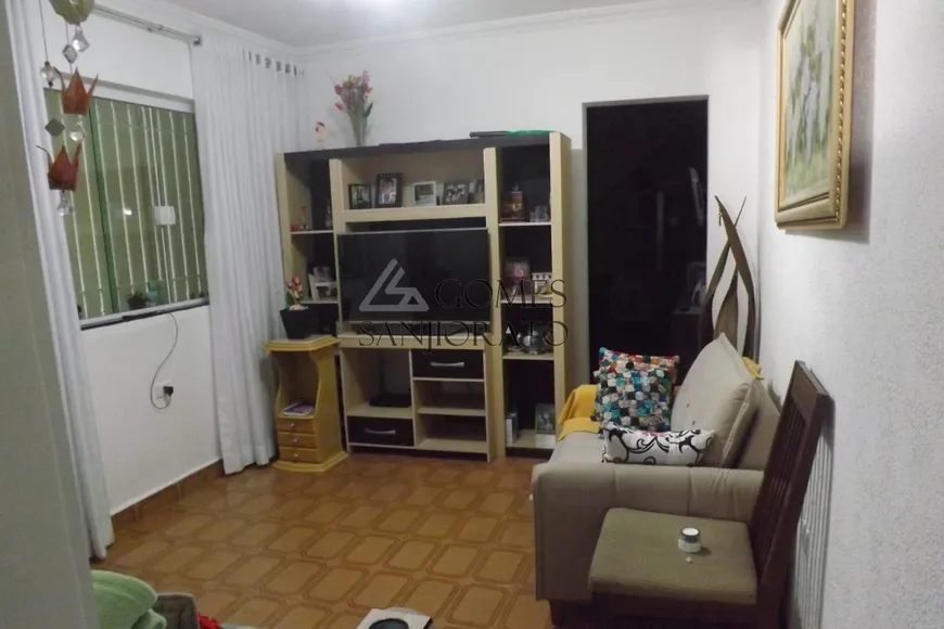 Foto 1 de Casa com 2 Quartos à venda, 191m² em Cidade Sao Jorge, Santo André