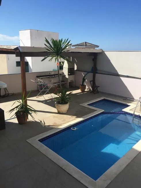 Foto 1 de Casa de Condomínio com 5 Quartos à venda, 270m² em Guriri, Cabo Frio