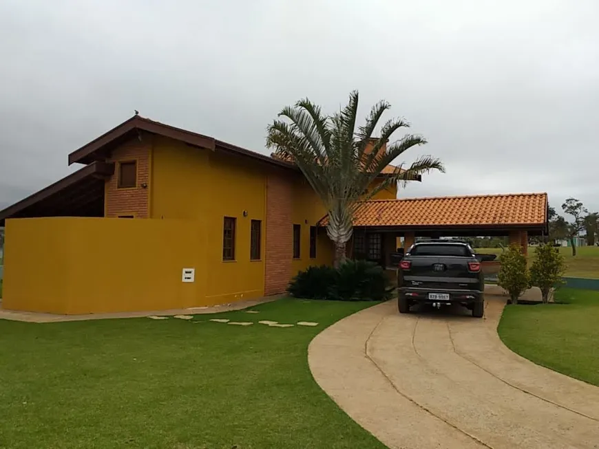 Foto 1 de Casa de Condomínio com 4 Quartos à venda, 244m² em Riviera de Santa Cristina III, Itaí
