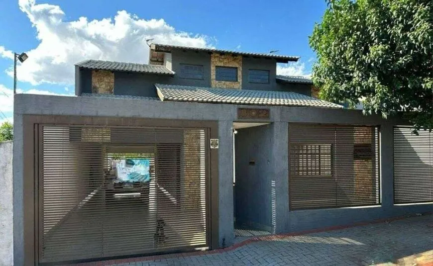 Foto 1 de Casa com 3 Quartos à venda, 300m² em Jardim Santo Amaro, Cambé