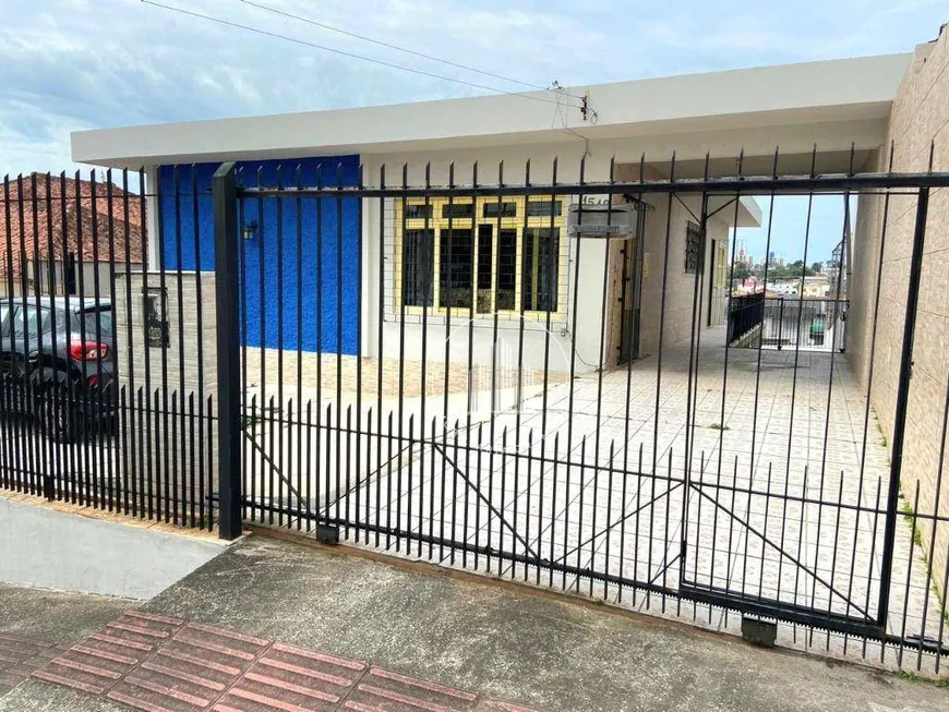 Foto 1 de Casa com 4 Quartos à venda, 150m² em Areias, São José