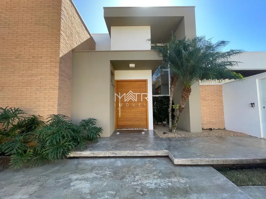Foto 1 de Casa de Condomínio com 4 Quartos à venda, 325m² em Portal das Araucárias, Araraquara