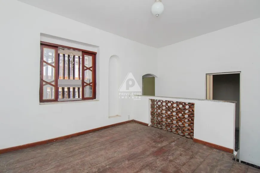 Foto 1 de Casa com 4 Quartos à venda, 150m² em Tijuca, Rio de Janeiro