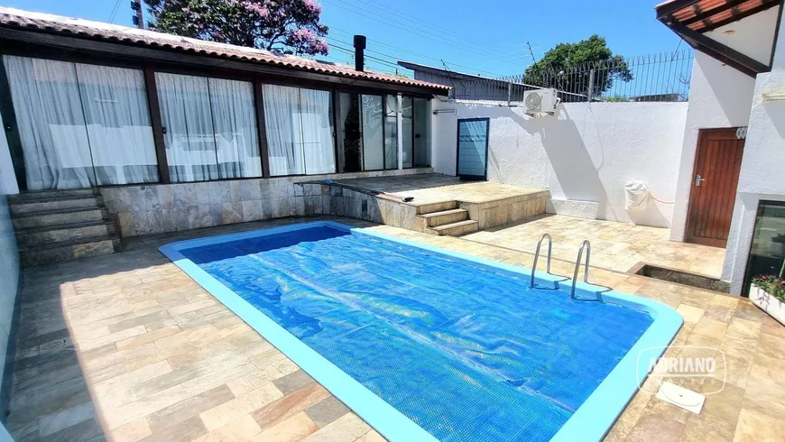 Foto 1 de Casa com 4 Quartos à venda, 200m² em Capoeiras, Florianópolis