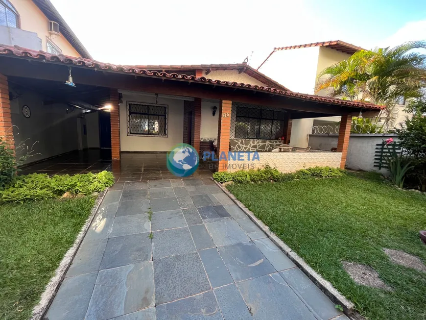 Foto 1 de Casa com 3 Quartos à venda, 200m² em Itapoã, Belo Horizonte