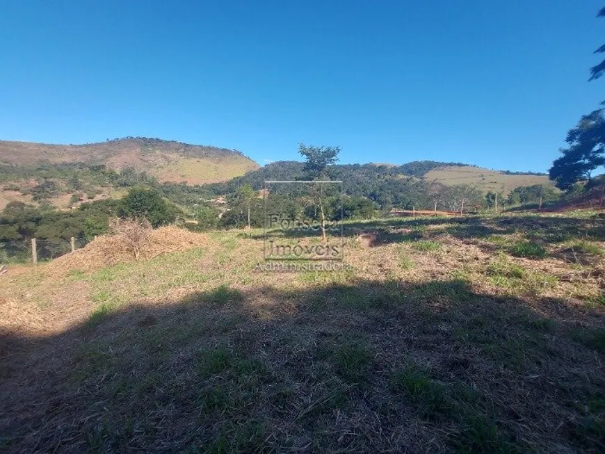 Foto 1 de Lote/Terreno à venda, 4266m² em Secretário, Petrópolis