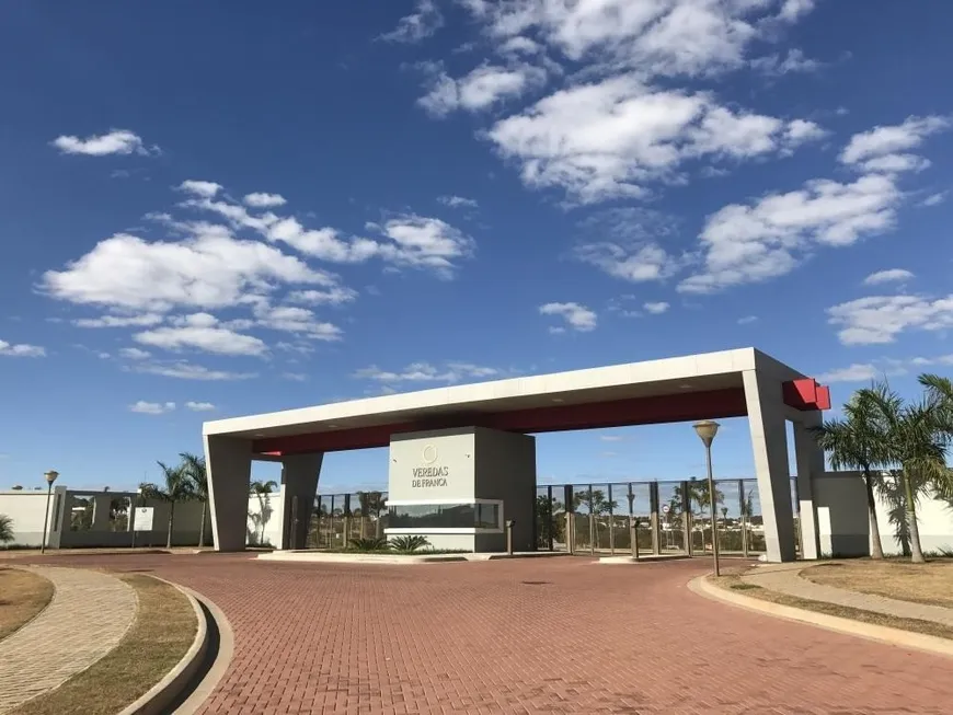 Foto 1 de Lote/Terreno à venda em Villaggio Di Firenze, Franca