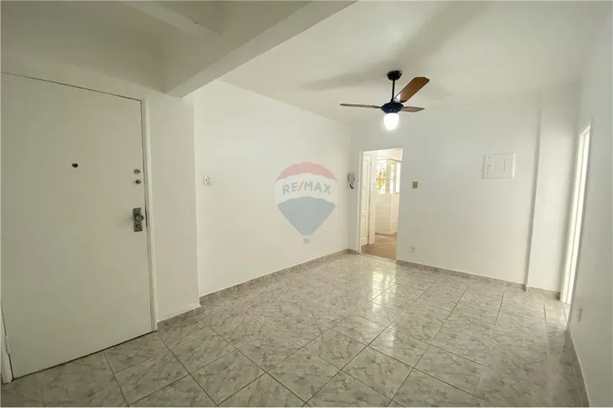 Foto 1 de Apartamento com 3 Quartos para alugar, 74m² em Tijuca, Rio de Janeiro