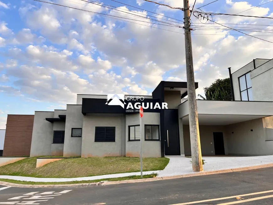 Foto 1 de Casa de Condomínio com 3 Quartos à venda, 189m² em Jardim São Marcos, Valinhos