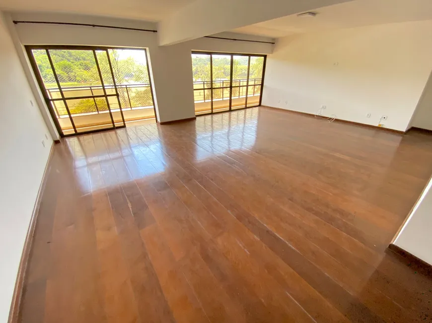 Foto 1 de Apartamento com 5 Quartos para alugar, 320m² em Centro, São Lourenço