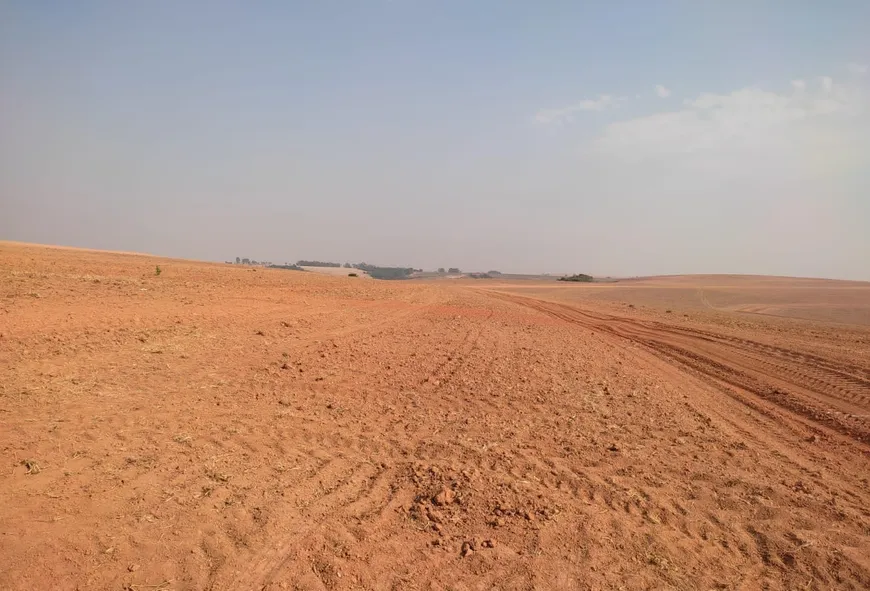 Foto 1 de Fazenda/Sítio com 2 Quartos à venda, 2350000m² em Zona Rural, Araxá