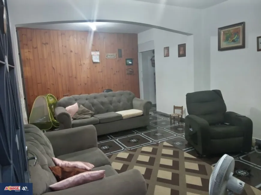 Foto 1 de Casa com 2 Quartos à venda, 115m² em Jardim Gopouva, Guarulhos