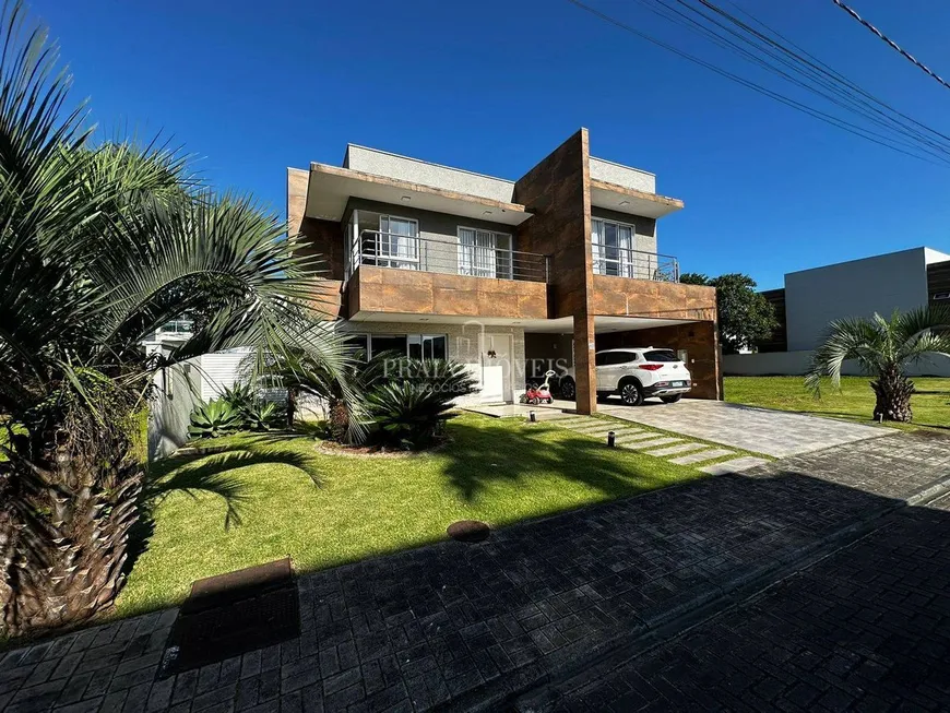 Foto 1 de Casa de Condomínio com 3 Quartos à venda, 283m² em Barra, Balneário Camboriú