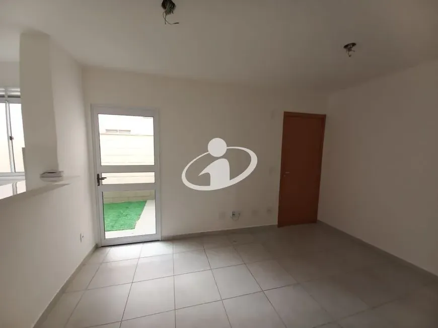 Foto 1 de Apartamento com 2 Quartos à venda, 46m² em Grand Ville, Uberlândia