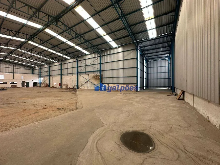 Foto 1 de Galpão/Depósito/Armazém para alugar, 2400m² em Distrito Industrial Jardim Piemont Norte, Betim