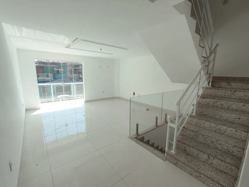 Foto 1 de Casa com 3 Quartos à venda, 170m² em Jardim Vitória, Macaé