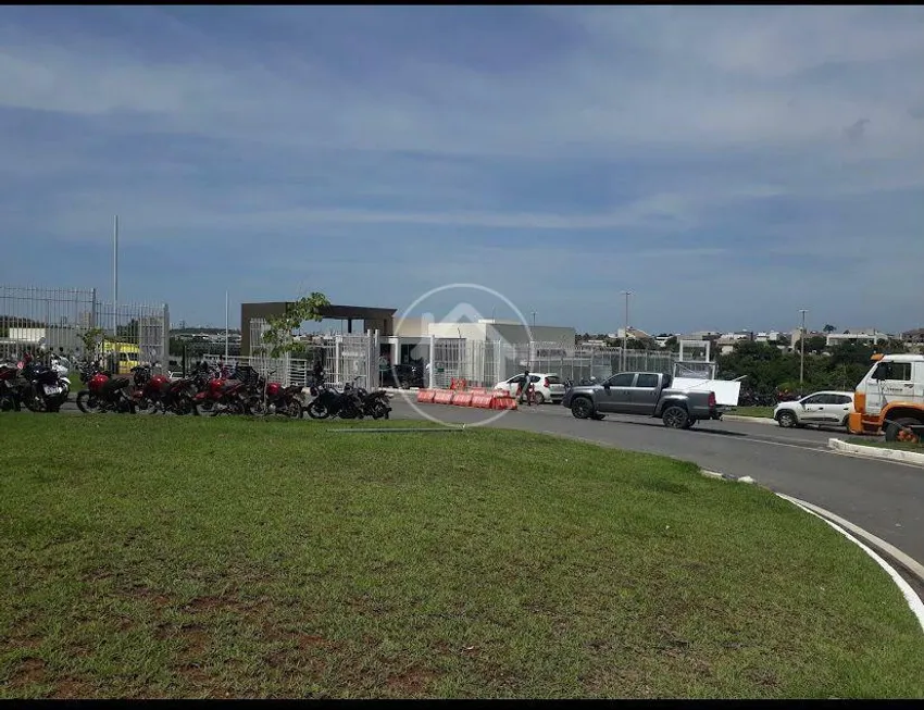 Foto 1 de Lote/Terreno à venda, 450m² em Ribeirão do Lipa, Cuiabá