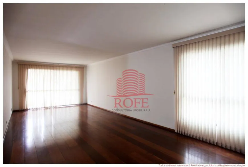 Foto 1 de Apartamento com 2 Quartos à venda, 220m² em Brooklin, São Paulo