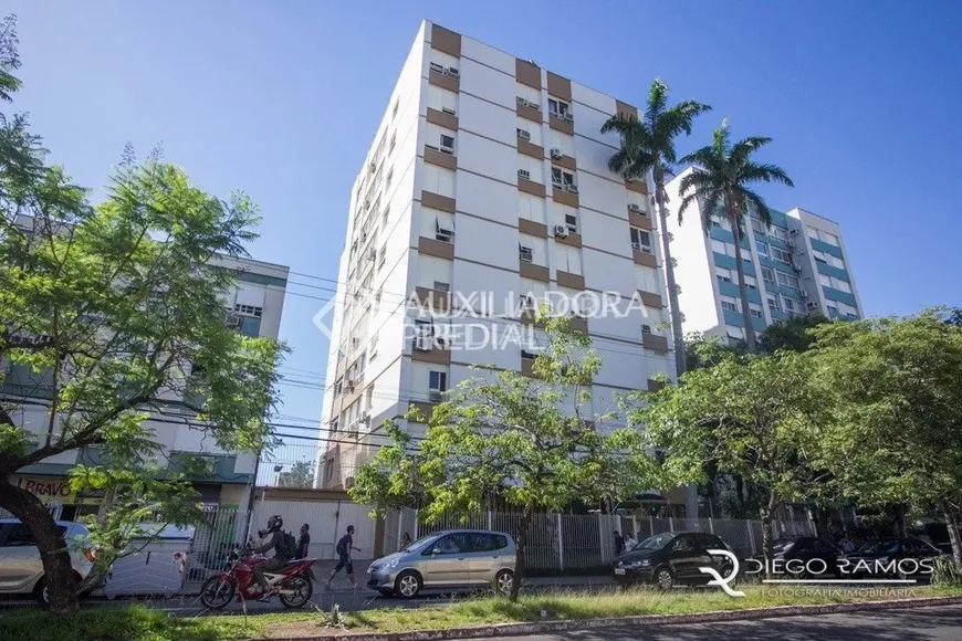 Foto 1 de Apartamento com 3 Quartos à venda, 89m² em Santana, Porto Alegre