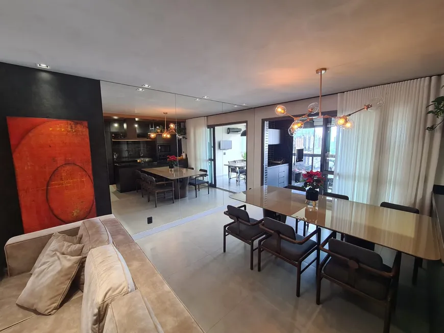 Foto 1 de Apartamento com 2 Quartos à venda, 119m² em Zona 07, Maringá