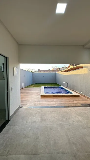 Foto 1 de Sobrado com 3 Quartos à venda, 194m² em ELDORADO, Anápolis