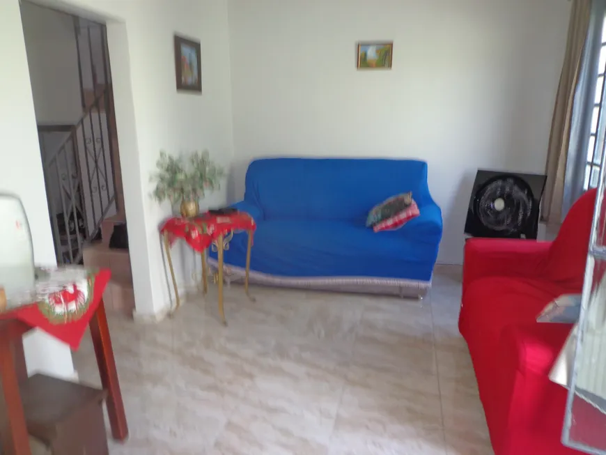 Foto 1 de Casa com 3 Quartos à venda, 80m² em Covanca, São Gonçalo