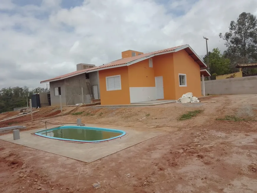 Foto 1 de Fazenda/Sítio com 3 Quartos à venda, 70m² em Maracanã, Jarinu