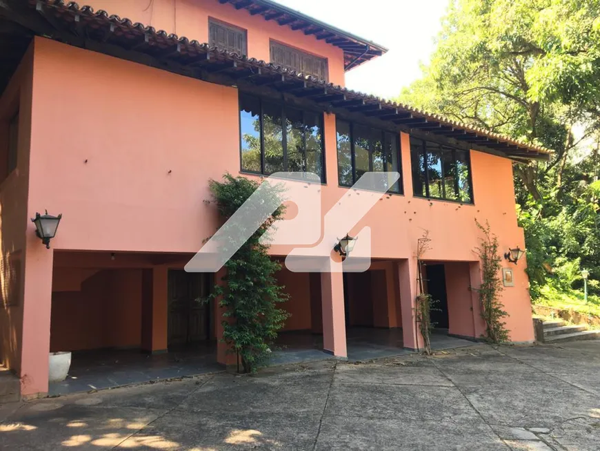 Foto 1 de Sobrado com 3 Quartos à venda, 563m² em Sousas, Campinas