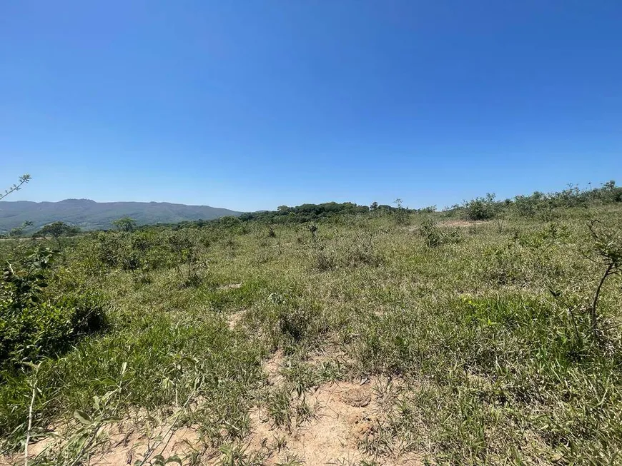 Foto 1 de Lote/Terreno à venda, 20000m² em Morro do Engenho, Itaúna