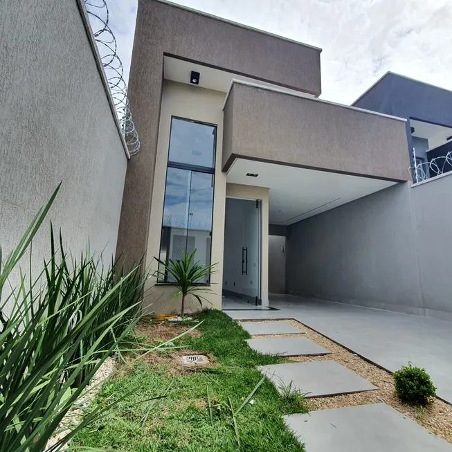 Foto 1 de Casa com 3 Quartos à venda, 125m² em Setor Faiçalville, Goiânia