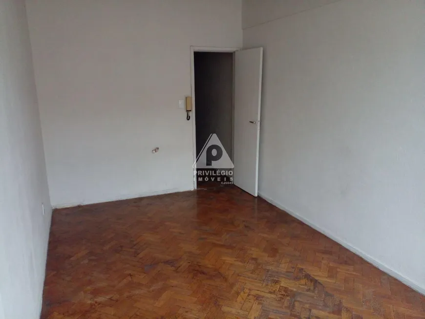 Foto 1 de Sala Comercial com 1 Quarto à venda, 27m² em Centro, Rio de Janeiro