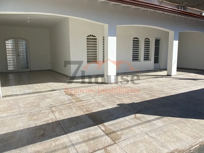 Foto 1 de Casa com 3 Quartos à venda, 237m² em Nossa Senhora Aparecida, Paulínia