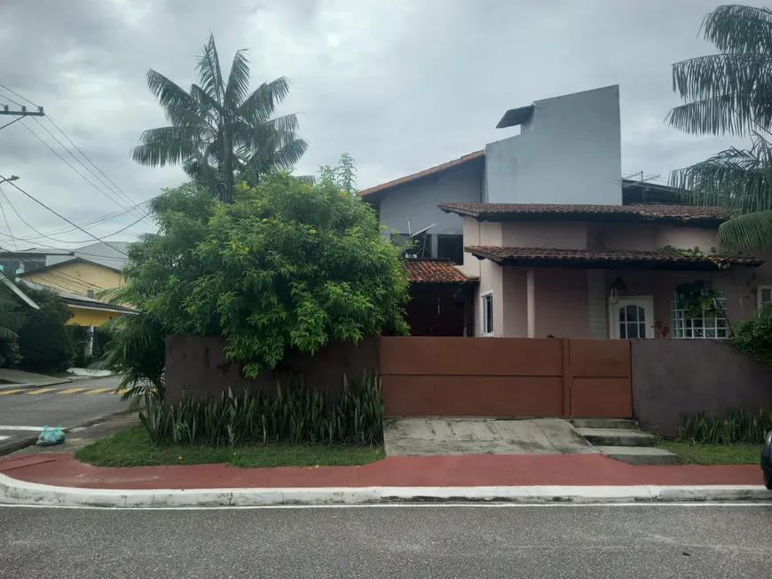 Foto 1 de Casa com 4 Quartos para venda ou aluguel, 230m² em Tapanã, Belém