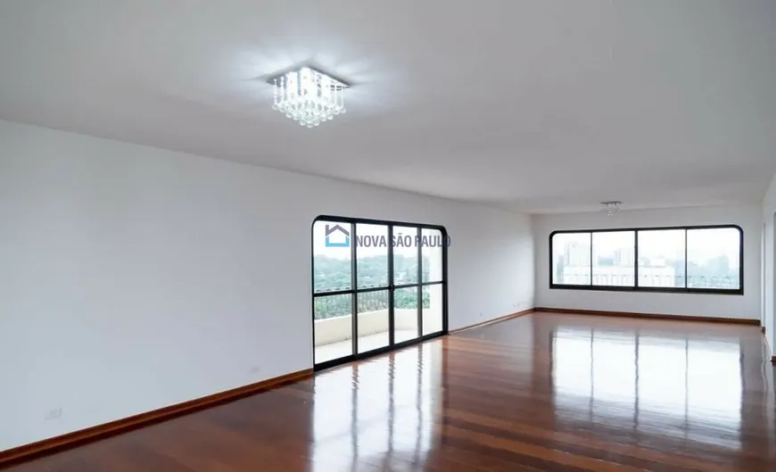 Foto 1 de Cobertura com 5 Quartos para venda ou aluguel, 647m² em Santo Amaro, São Paulo
