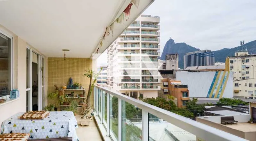 Foto 1 de Apartamento com 3 Quartos à venda, 96m² em Botafogo, Rio de Janeiro