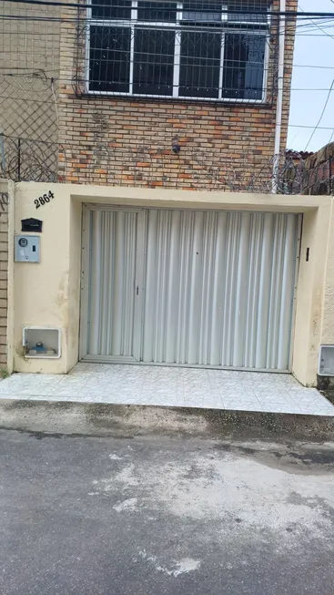 Foto 1 de Casa com 3 Quartos à venda, 228m² em Joaquim Tavora, Fortaleza