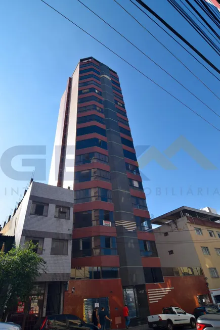 Foto 1 de Apartamento com 4 Quartos à venda, 215m² em Centro, Divinópolis