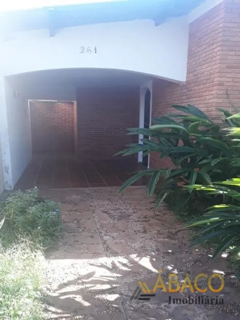 Foto 1 de Casa com 3 Quartos à venda, 213m² em Cidade Jardim, São Carlos