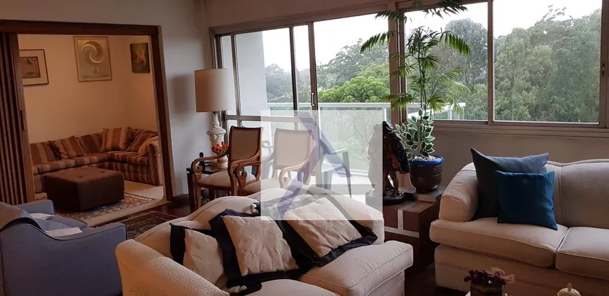 Foto 1 de Apartamento com 3 Quartos à venda, 159m² em Jardim Marajoara, São Paulo