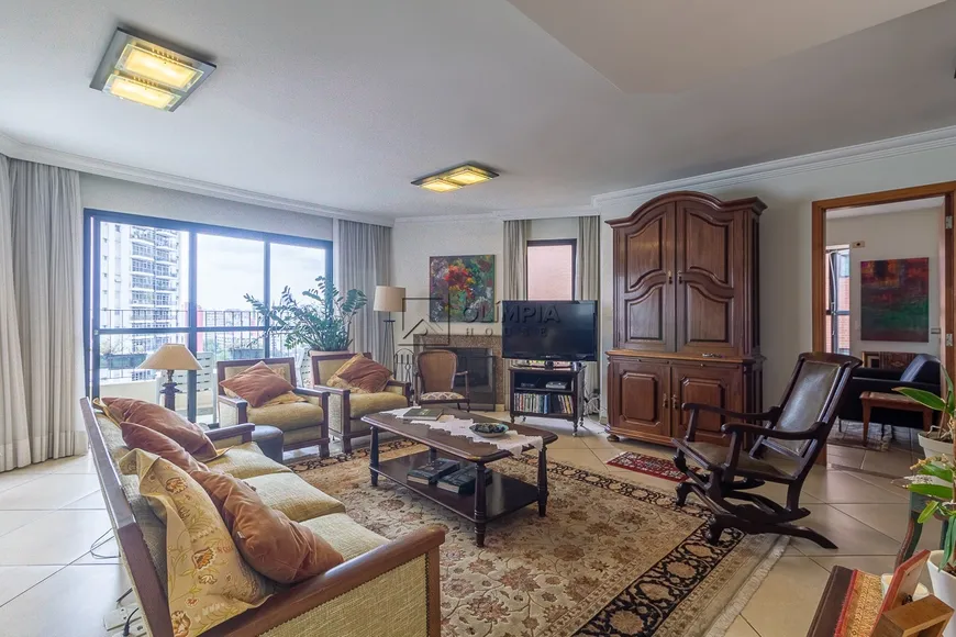 Foto 1 de Apartamento com 3 Quartos à venda, 162m² em Perdizes, São Paulo