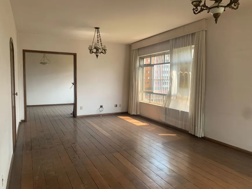 Foto 1 de Apartamento com 4 Quartos à venda, 170m² em Funcionários, Belo Horizonte